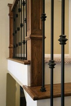 نرده فلزی تسمه پیچ (گلنرده کد 205)